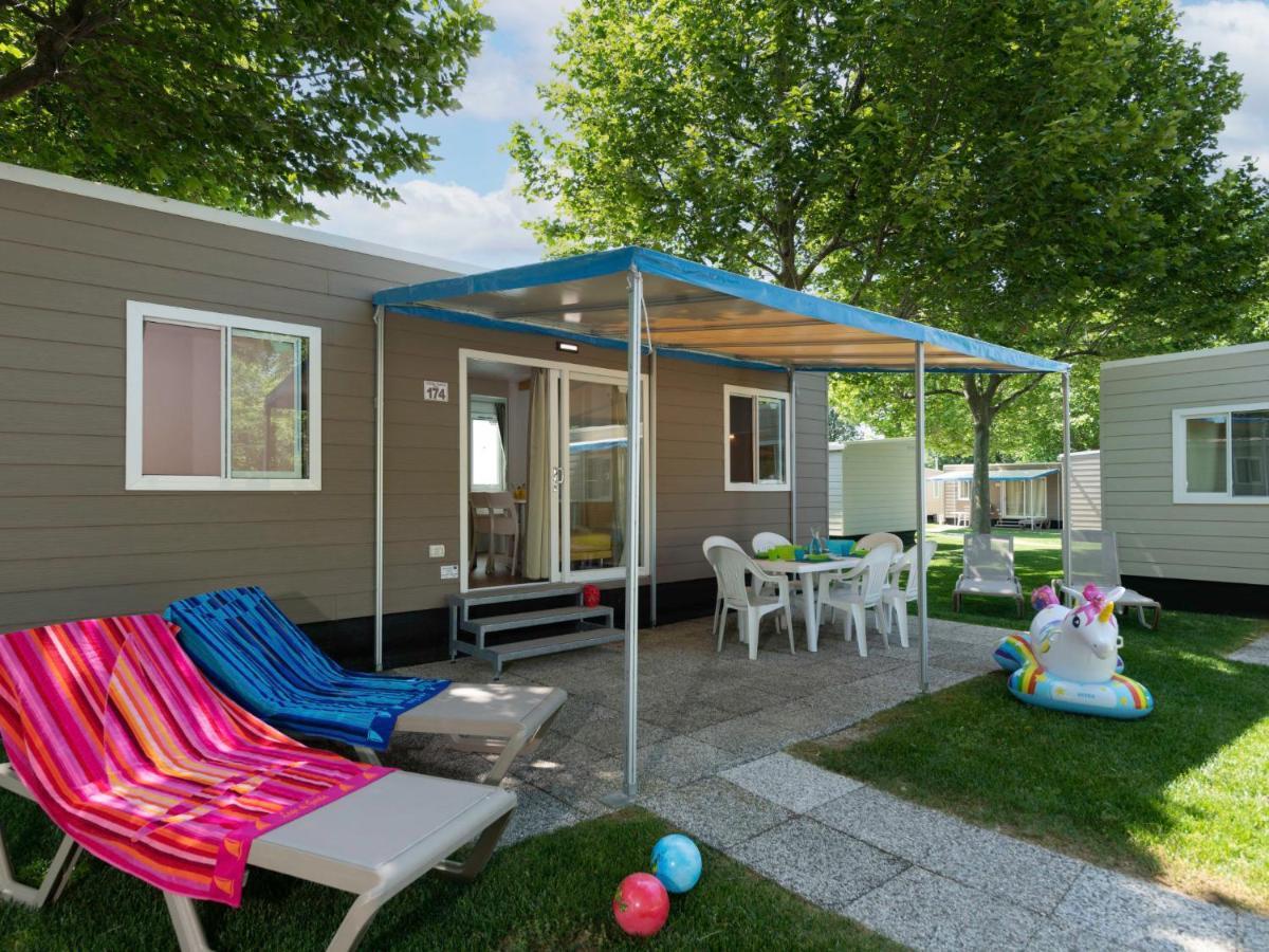 Holiday Home Garda Family Plus By Interhome 里沃尔泰拉 外观 照片