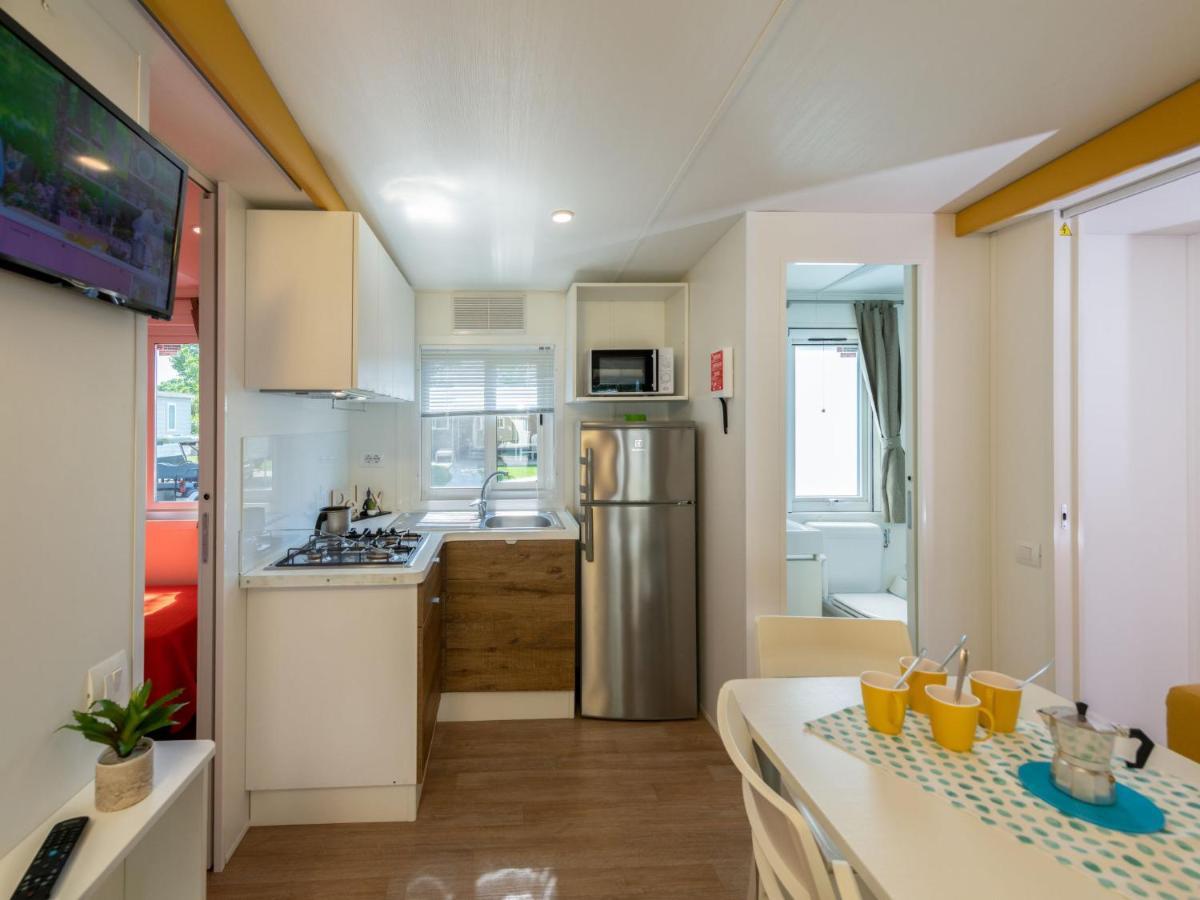 Holiday Home Garda Family Plus By Interhome 里沃尔泰拉 外观 照片